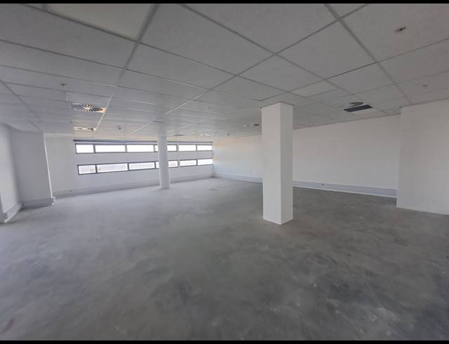 604M² OFFICE TO LET IN ILLOVO